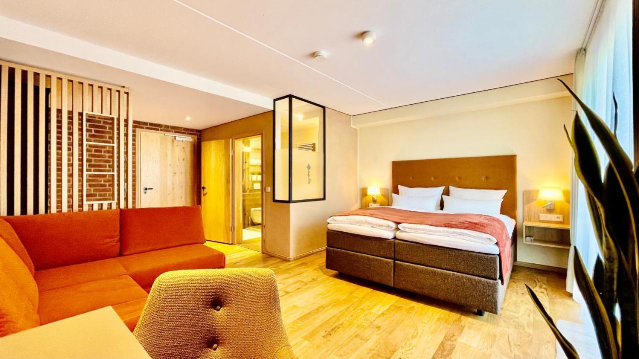 Parkhotel Jever Buitenkant foto